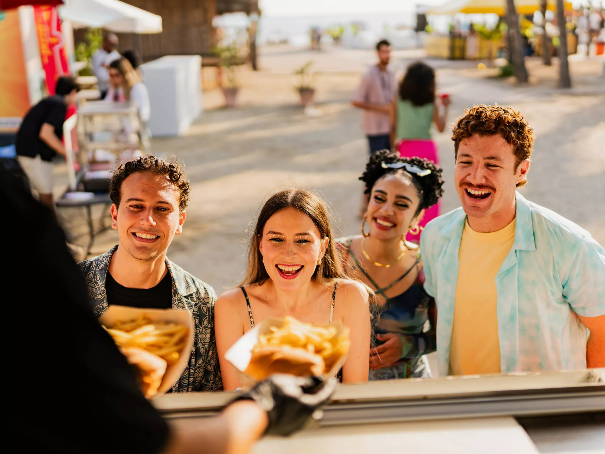 FLAVOR YARD FOOD TRUCK PARK